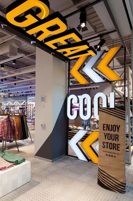 Bold 3D signage fabricated for a retail store launch